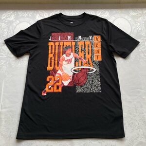 NBA Miami Heat Basketball T-Shirt # 22 Jimmy Butler Black Graphic Men’s Size S